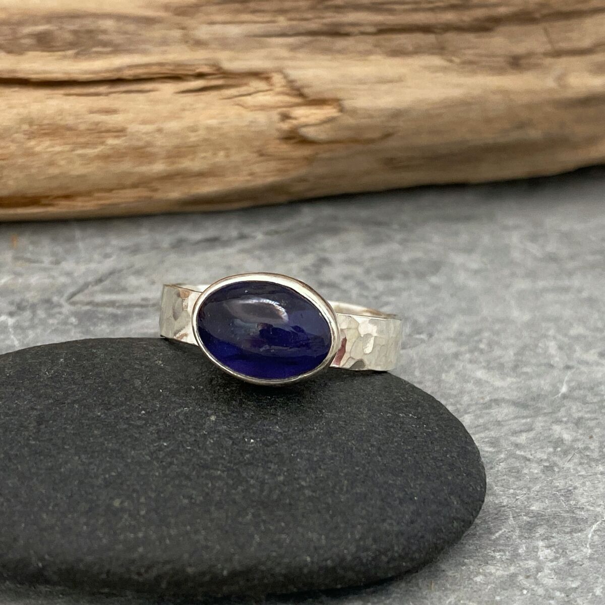 Blue gemstone ring 4