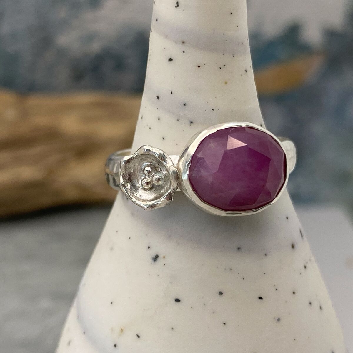 Pink sapphire ring 2