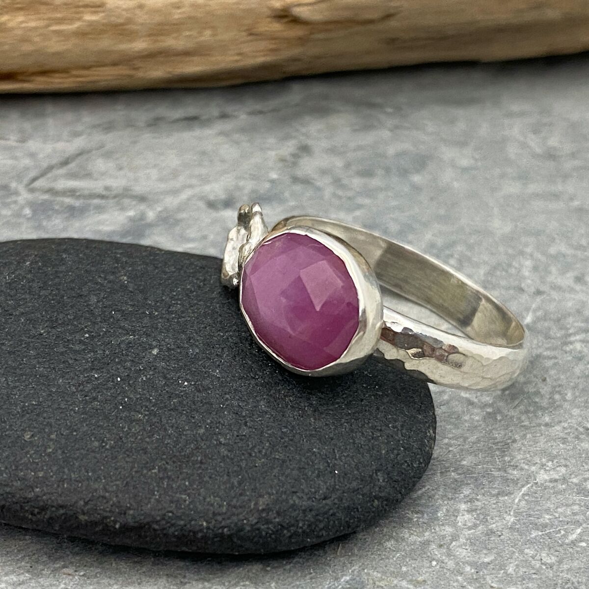 Pink sapphire ring 5