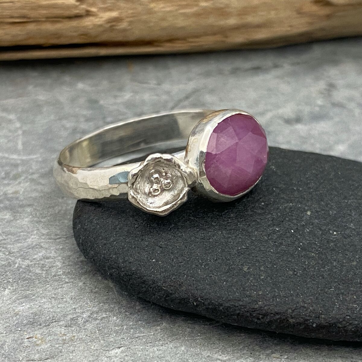 Pink sapphire ring 6