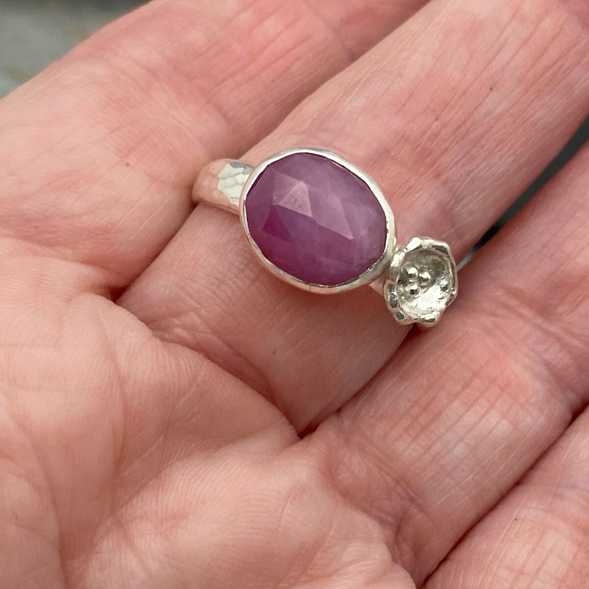 Pink sapphire ring 4