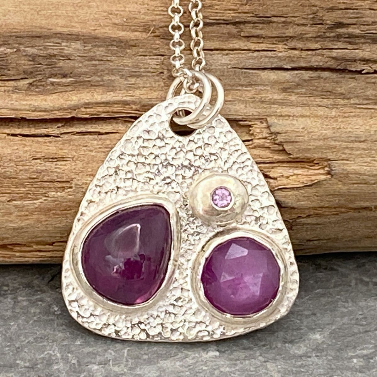 Pink sapphire and silver pendant 4